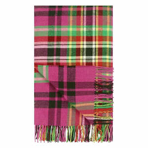 Bedding: Designers Guild - Chennai  Fushia Throw