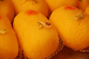 Products: Kesar Chamcham – 4pcs – Bikanervala NZ