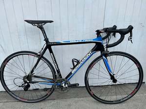 Road Bikes 1: Bergamont Dolce Team Carbon - Medium