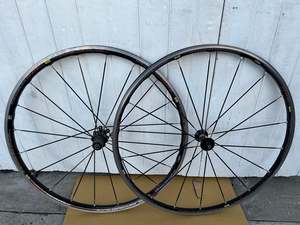 Wheelsets: Mavic Ksyrium Elite Superlight Wheelset - 11 Speed