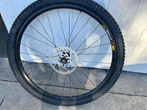 Wheelsets: Mavic 317 26" MTB DISC Front QR Wheel (only one wheel)