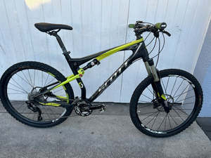 Mountain Bikes: Scott Spark 30 Carbon 26" Full Sus MTB - Large