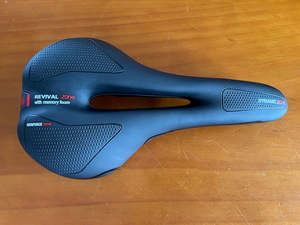 Bike Parts: MTB/ Road Saddle (entry level) NEW