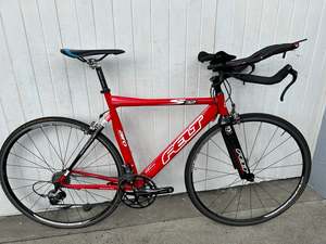 Felt S32 TT bike (SRAM Force) - Medium
