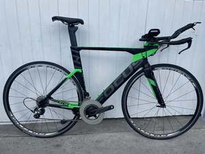 Clothing: Focus Izalco Chrono TT (11 Spd Ultegra) - Medium/Large 55cm