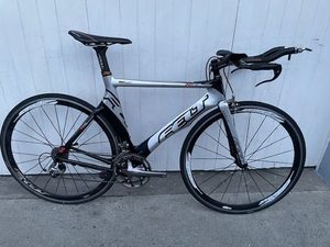 Clothing: Felt B12 TT bike - Medium