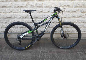 Mountain Bikes: Lapierre Zesty TR529 Carbon 29er DISC MTB - Small (PICK UP HAWKES BAY ONLY)