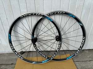 Wheelsets: Syncros road wheelset - 11 Spd