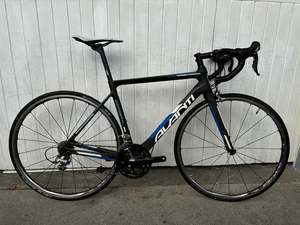 Road Bikes 1: Avanti Corsa SL (10 Spd 105/DA) Medium