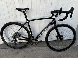 Road Bikes 1: Trek Domane SL5 Carbon Gravel/Road DISC (11 Spd Ultegra) - M