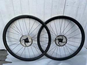 Wheelsets: Bontrager Aeolus Elite DISC 35mm Carbon Wheelset - 11 Spd