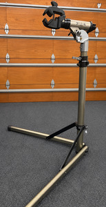 Accessories: Bike Tool Union - Bike Repair Stand
