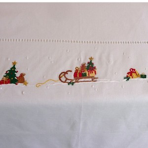 Products: Christmas Sleigh Tablecloths and Napkins