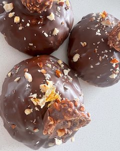 Products: Ferrero Rocher - Bite Me Cakery