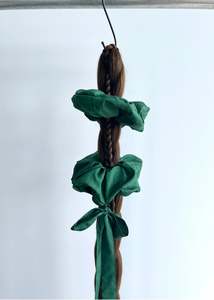Caitlin Snell: Eva silk scrunchie- forest green