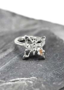 Sgs Jewellery: Butterfly ring- champagne cz
