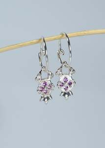 M V H Jewellery: Chance Earrings