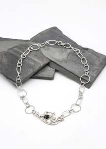 Jewellery: Choker City Handmade Chain Necklace