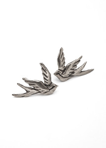Jewellery: Swallow stud earrings