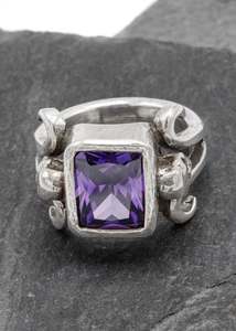 Jewellery: Heliotrope cocktail ring