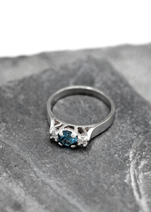 Lizard Queen ring- blue