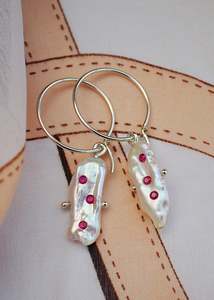 Blemish freshwater pearl earrings