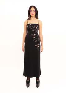 Evening dress with floral appliquè