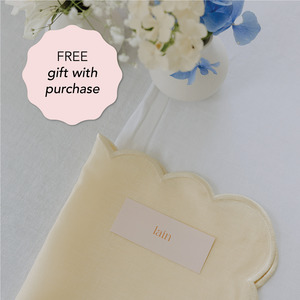 Seating Charts: SEATING CHART FREE GIFT WITH PURCHASE (PLACE CARDS)