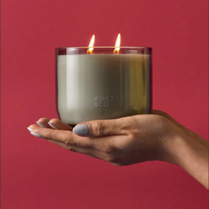 Fragrance: Waxed Perfume Blossom and Gilt XL