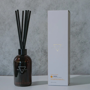 Room Scents: Becca Giggle Diffuser