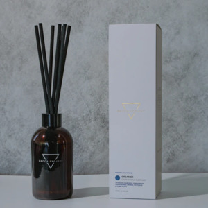 Room Scents: Becca Dreamer Diffuser