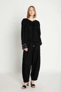 Rue De Femme: Rue De Femme - Cameronia Pant in black