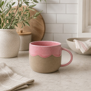 Robert Gordon: Scallop Mug- Raspberry