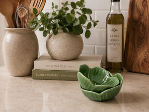 Kitchen Homewares: Leaf Bloom Bowl