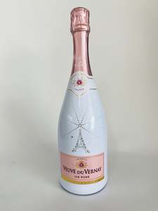 Valentines Day: Veuve Du Vernay