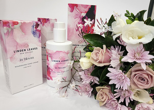 Products: Pink petal gift pack