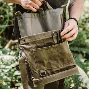 Bags: Barebones Foraging Bag - Dark Khaki