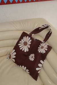 Designer Edit: Tote Bag - Choc with White/Alyssa Nude/Black Peppa Hart Floral