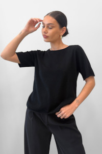 The Workwear Edit: W25/20111 Serenity Tee - Black