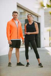 Frontpage: Mens Lightweight Zephyr Jacket