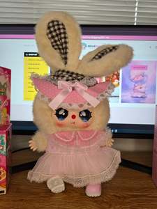 Collector Marketplace: Confirmed Baby Three 400% Lolita’s Dreamland Golden Silence Figure (Open)