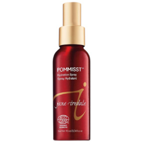 Make Up: Jane Iredale Pommist Hydration Spray