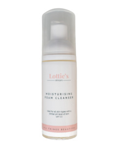 Lotties Skincare: Lottie’s Skincare Moisturising Cleanser