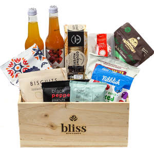Birthday Gifts: The Delish Gift Crate