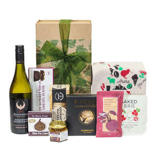 Kia Kaha Gift Hamper