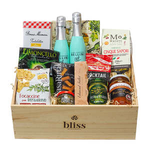 Price 100 200: The Mediterranean Artisan Crate