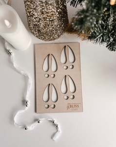 Keepsake Designs: Reindeer Footprints