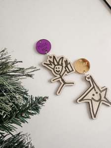 Educator Gifts: Drawing Ornament