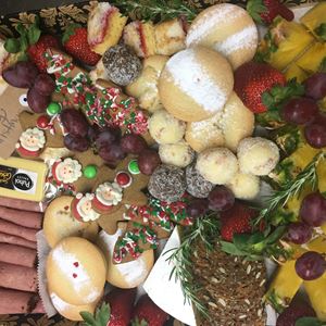 Bakers: Xmas Grazing Platter