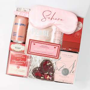Valentines Gifts For Her: An Endless Love Gift Box